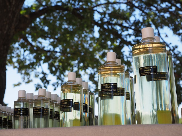 Aromaterapia dla każdego – olejki zapachowe. Dobry olejek sosnowy i arganowy – cena